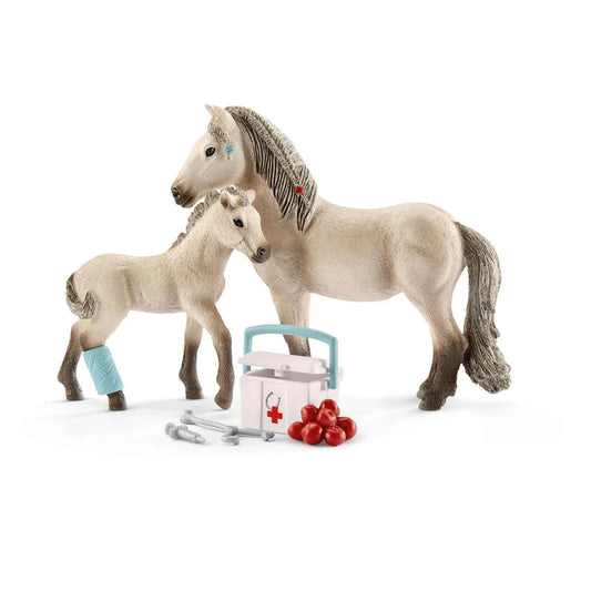 Schleich HORSE CLUB Hannah's first-aid kit