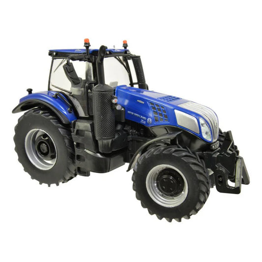 Britains New Holland T8 Tractor